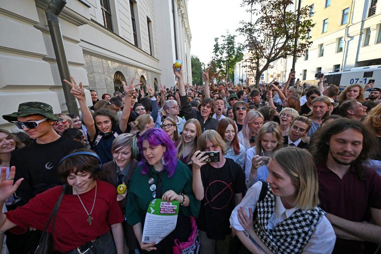 RUSSIA-POLITICS-OPPOSITION-ELECTION-PARLIAMENT-COURT